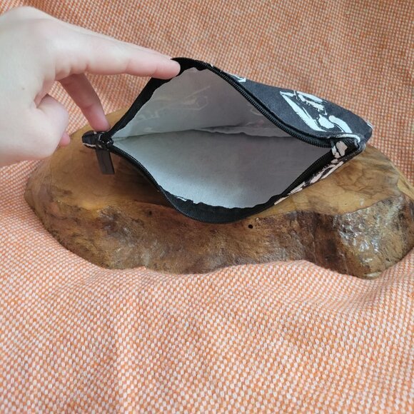 Sephora Travel Zip Up Small Makeup Bag - Picture 3 of 11